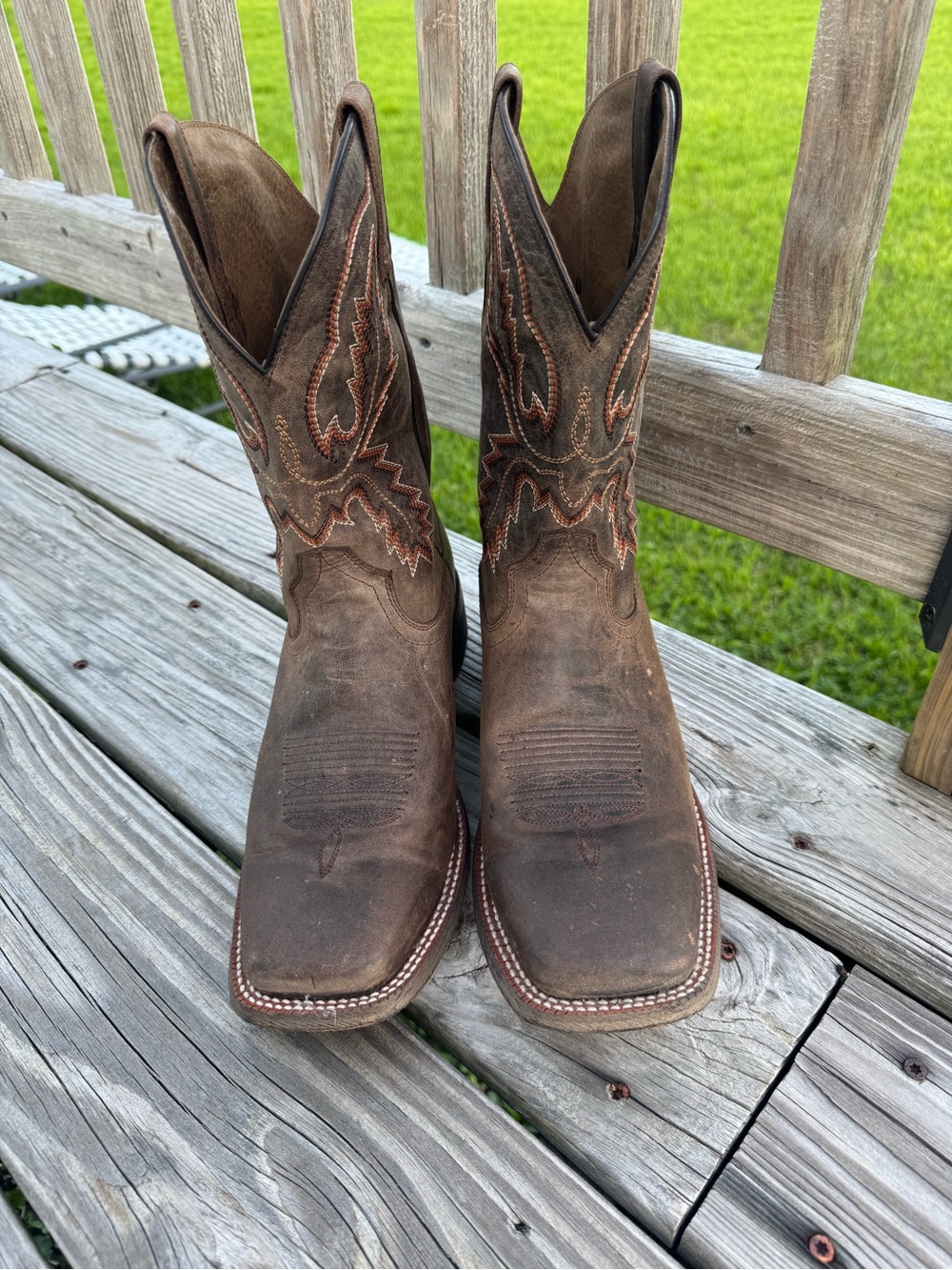 Ariat Distressed Brown Western Cowboy Boots with Embroidered Shaft